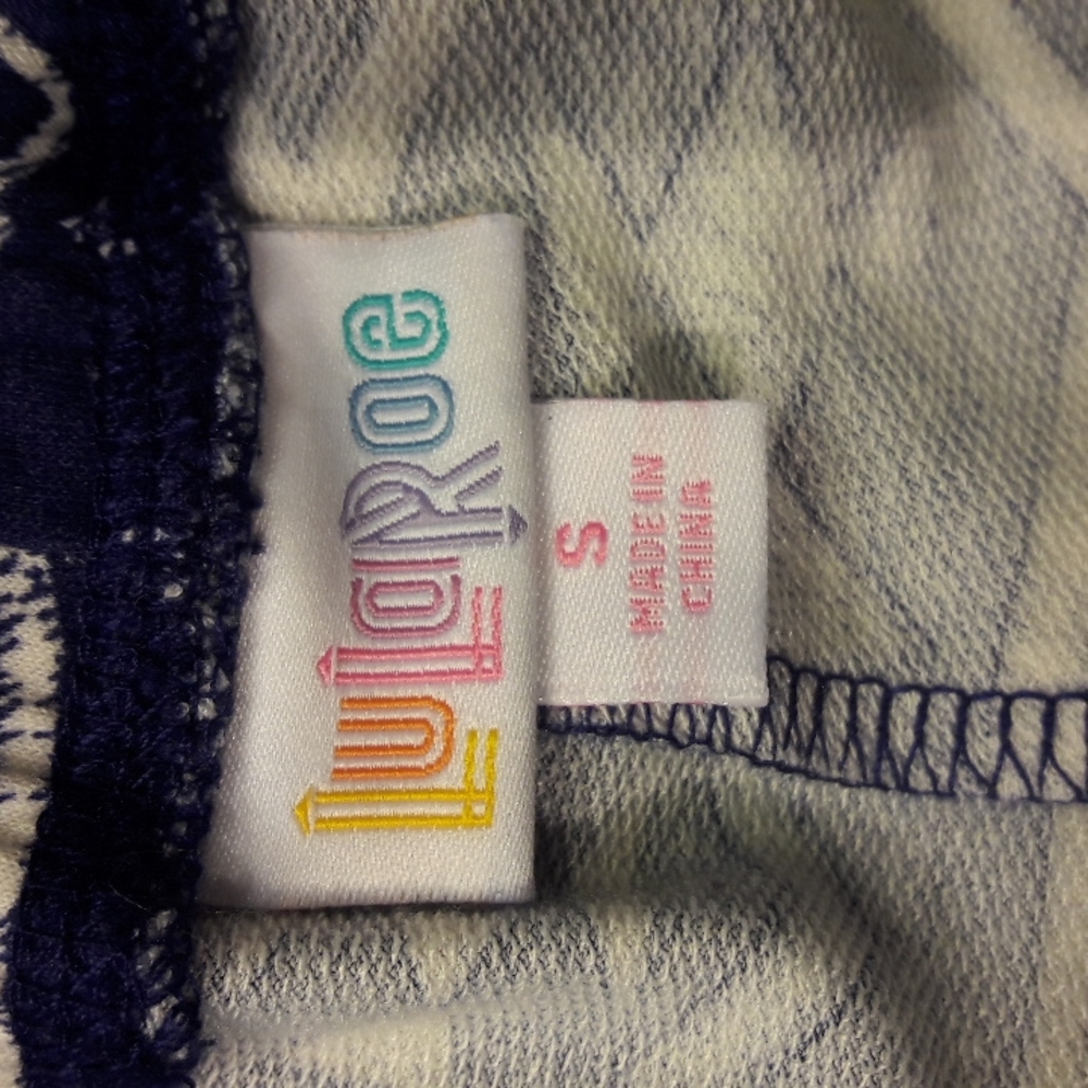 MAKE OFFER-- LulaRoe Jax - Picture 4 of 5